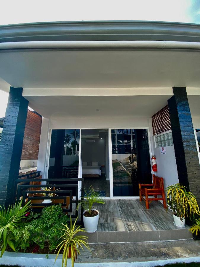 Palm View Moalboal Hotel Exterior photo